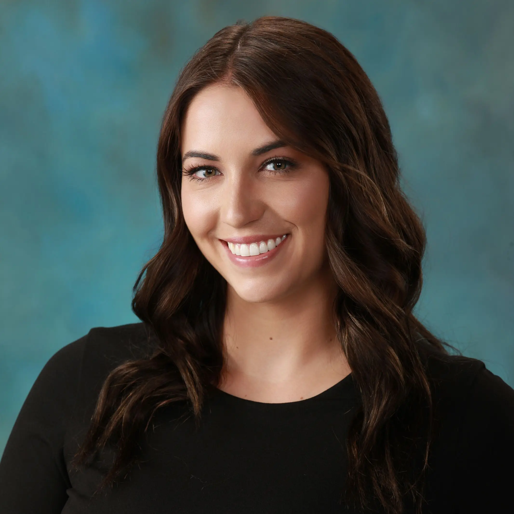 RP_Headshot Perry, Rachel